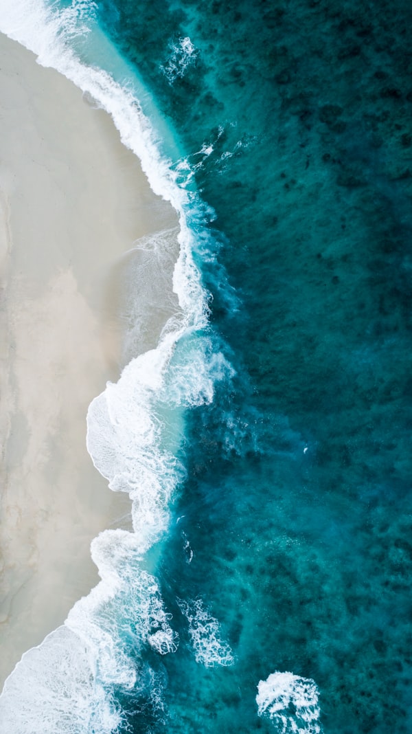 海滩日落美景
